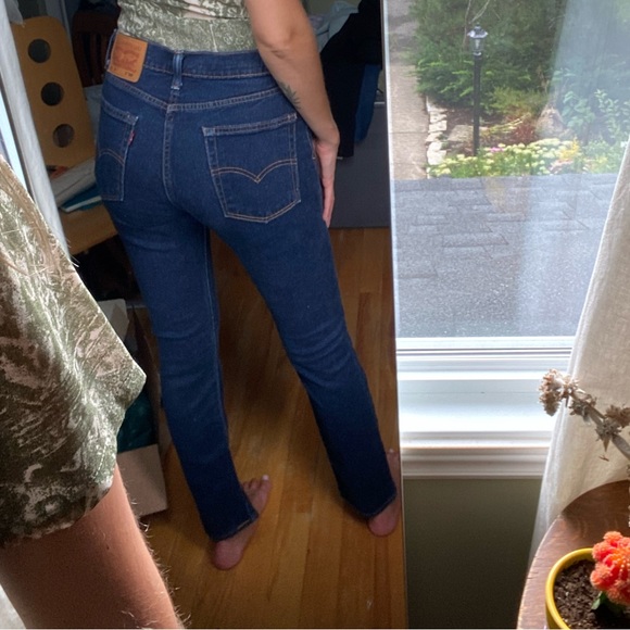 Levi’s 505s Dark Wash Straight Leg Jeans - Picture 5 of 8